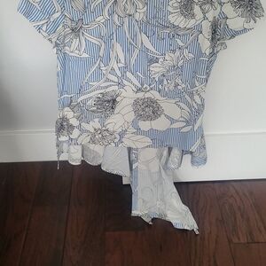 Philosophy Blue and White Floral Stripe Ruffle Hem Top